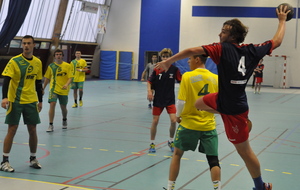 543acdca8034e_hand20Crosnes2736116.JPG
