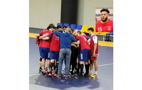 Les seniors lui ont rendu hommage